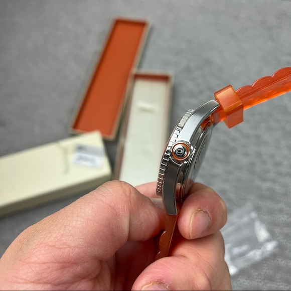 Nwot Coach Watch Orange Silicon Jelly Strap Andee Boyfriend Ladies Watch - Picture 8 of 10